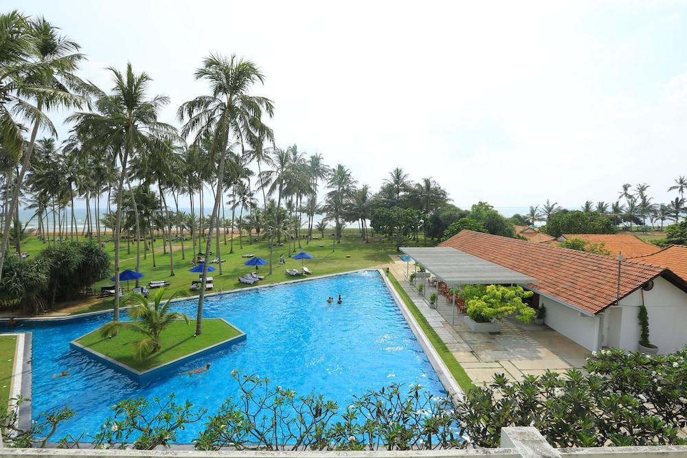The Blue Water - Geoffrey Bawa Heritage - City Resort Hotel Wadduwa Kültér fotó