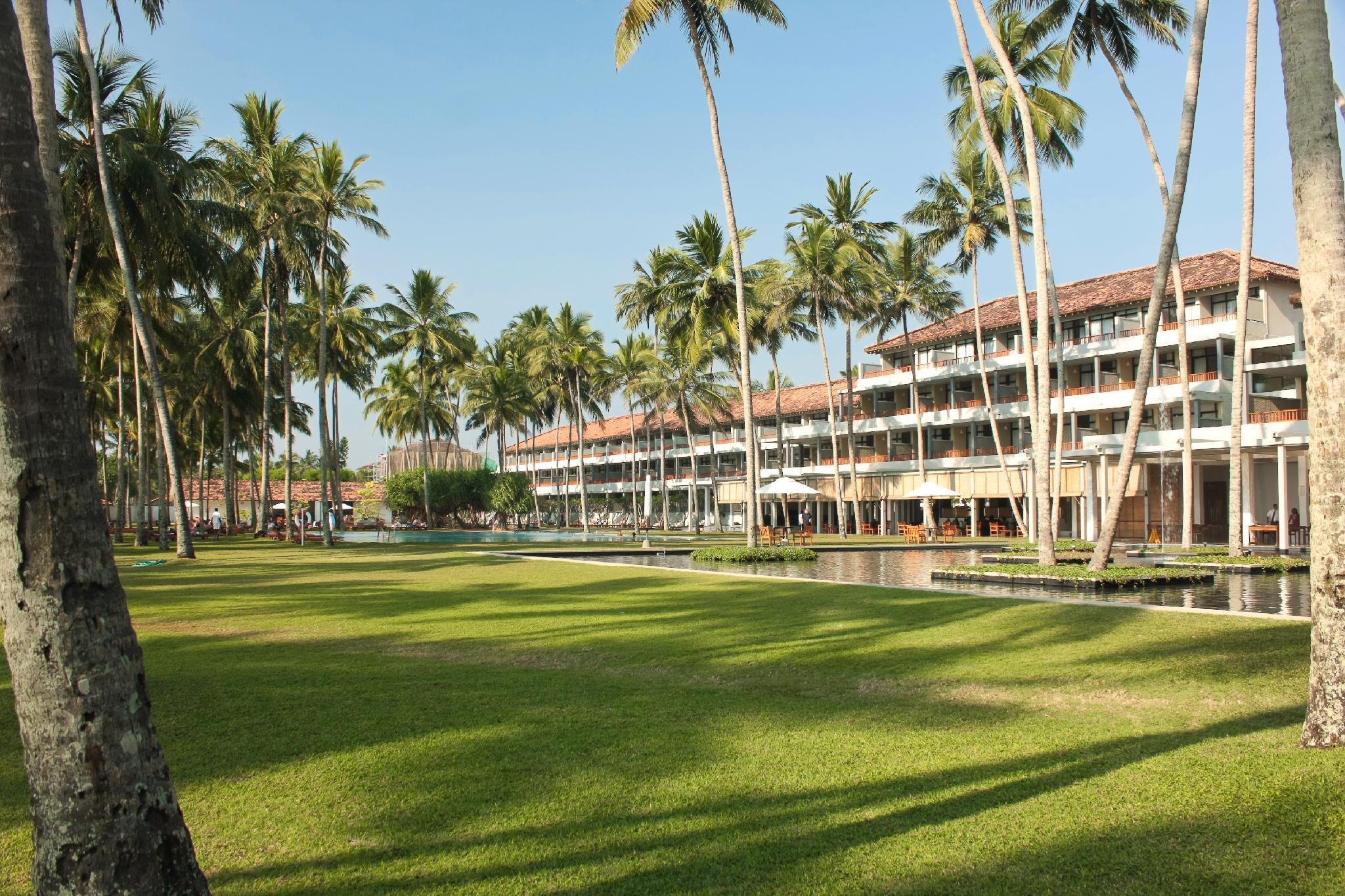 The Blue Water - Geoffrey Bawa Heritage - City Resort Hotel Wadduwa Kültér fotó