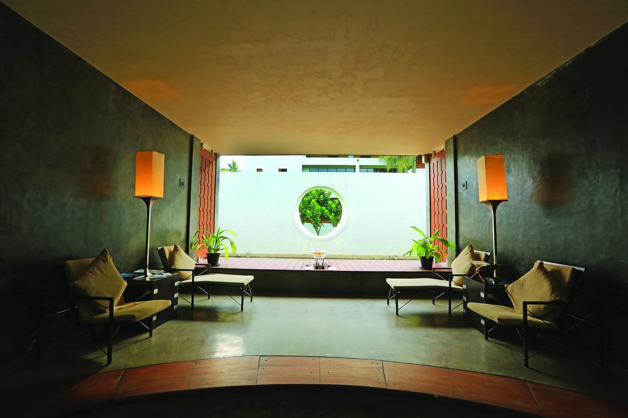 The Blue Water - Geoffrey Bawa Heritage - City Resort Hotel Wadduwa Kültér fotó